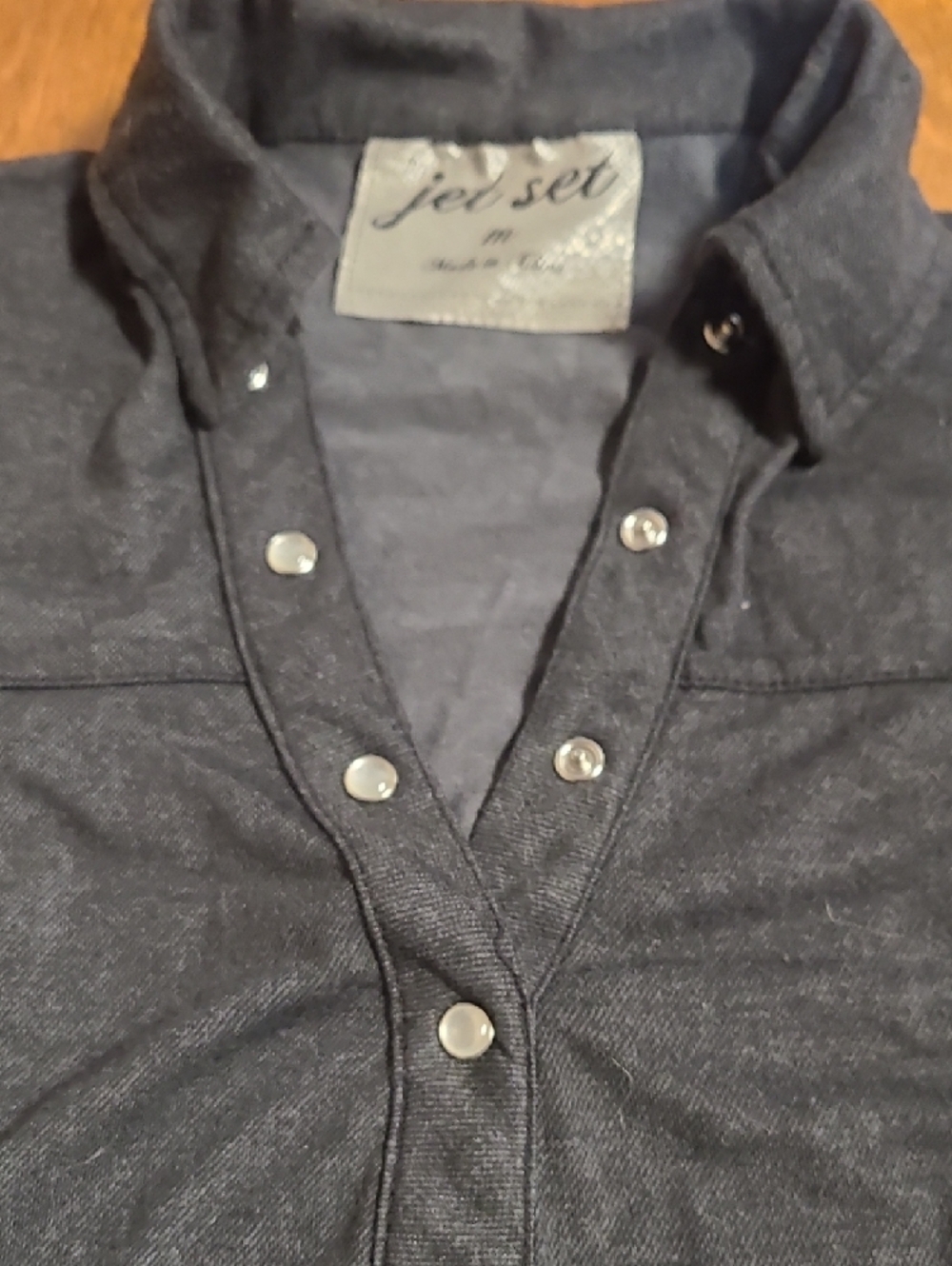 Black Button-Up Collared Shirt - Picture 3 of 5